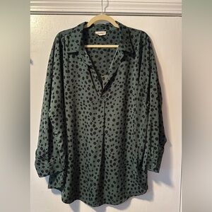 Speckled Dot Green Blouse with Oversized Fit